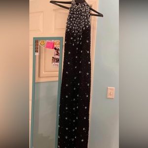Women’s Prom Dress